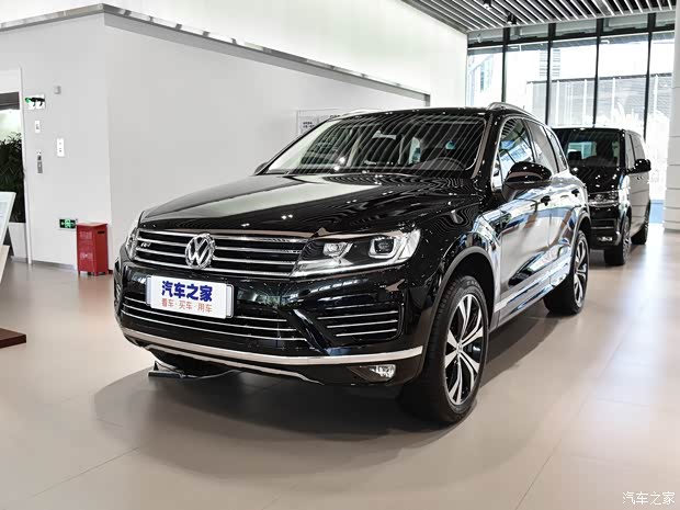 大眾(進(jìn)口) 途銳 2018款 3.0TSI 榮耀典藏版