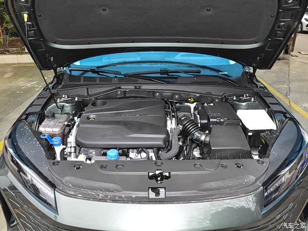 長(zhǎng)安汽車 逸達(dá) 2023款 藍(lán)鯨NE 1.5T GDI DCT旗艦型 長(zhǎng)安汽車 逸達(dá) 2023款 藍(lán)鯨NE 1.5T GDI DCT旗艦型