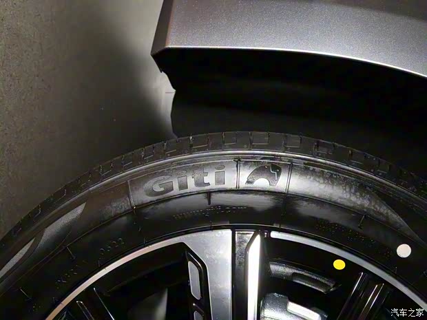 比亚迪 驱逐舰05 2022款 DM-i 101KM 旗舰型