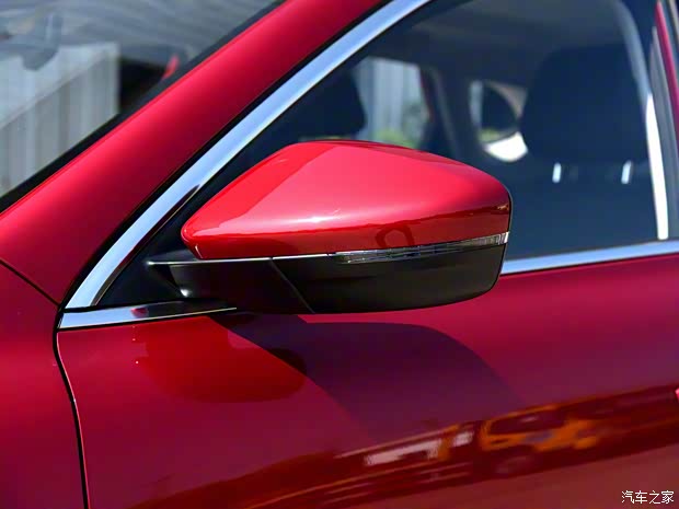 上汽集團(tuán) 名爵HS 2020款 20T 自動兩驅(qū)超豪版 國VI