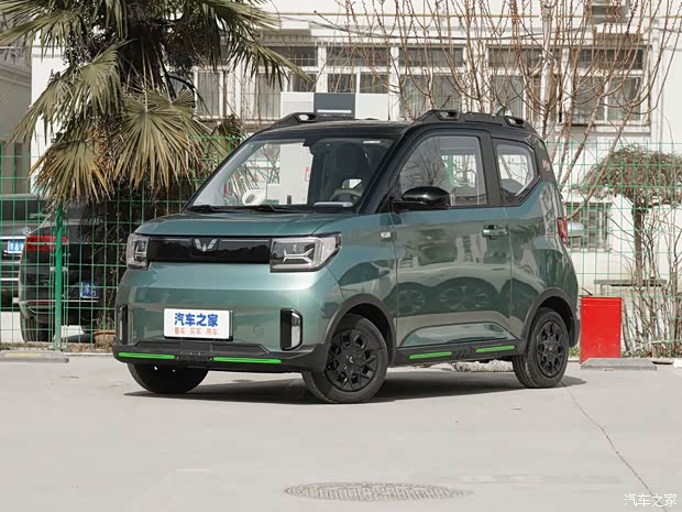 上汽通用五菱 宏光MINIEV 2022款 GAMEBOY 300km 玩咖款