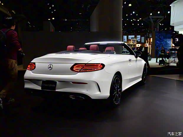 奔馳(進(jìn)口) 奔馳C級(jí)(進(jìn)口) 2019款 Cabriolet