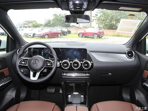 奔驰(进口) 奔驰B级 2022款 改款 B 200 动感型 奔驰(进口) 奔驰B级 2022款 改款 B 200 动感型