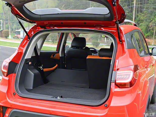 江鈴集團(tuán)新能源 江鈴E400 2018款 悅動(dòng)型