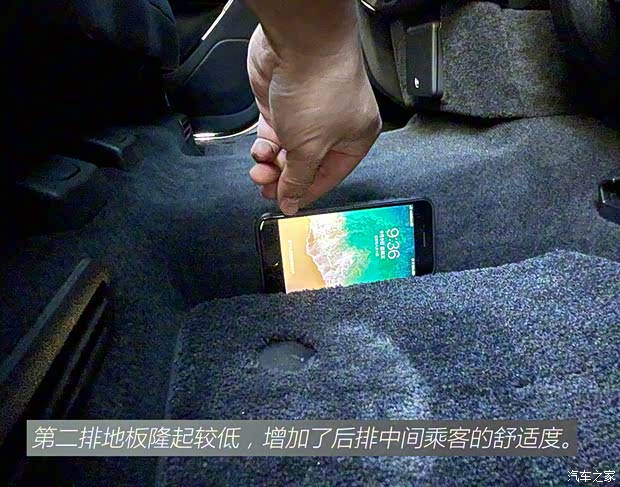 路虎(進口) 攬勝運動版 2023款 P400 Dynamic SE 歐洲版