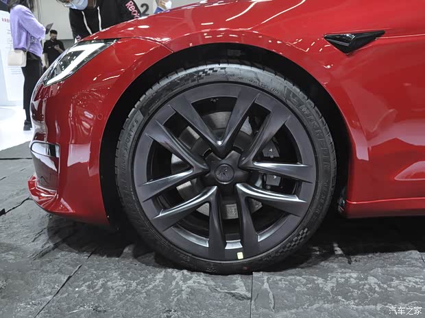 特斯拉（进口） Model S 2023款 三电机全轮驱动 Plaid版