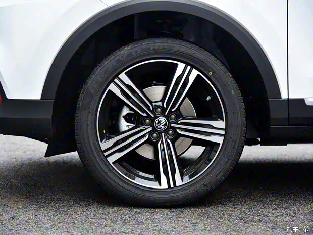 上汽集團(tuán) 名爵ZS 2018款 16T 自動旗艦互聯(lián)網(wǎng)版