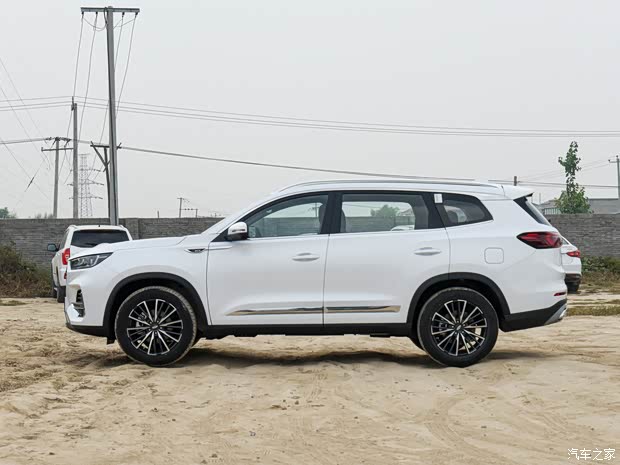 奇瑞汽车 瑞虎8 PLUS 2021款 290TGDI DCT豪享版