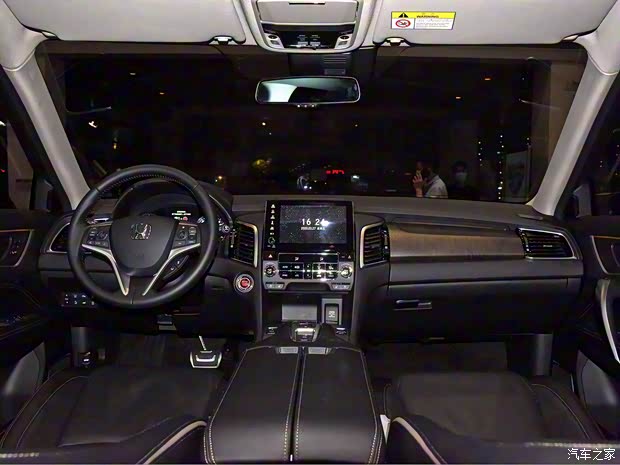 广汽本田 冠道 2020款 370TURBO 四驱至尊版