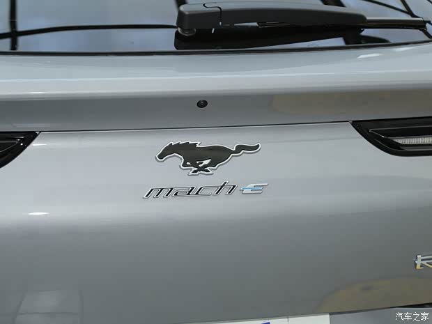 福特電動(dòng)車 Mustang Mach-E 2021款 無疆后驅(qū)版(長續(xù)航)