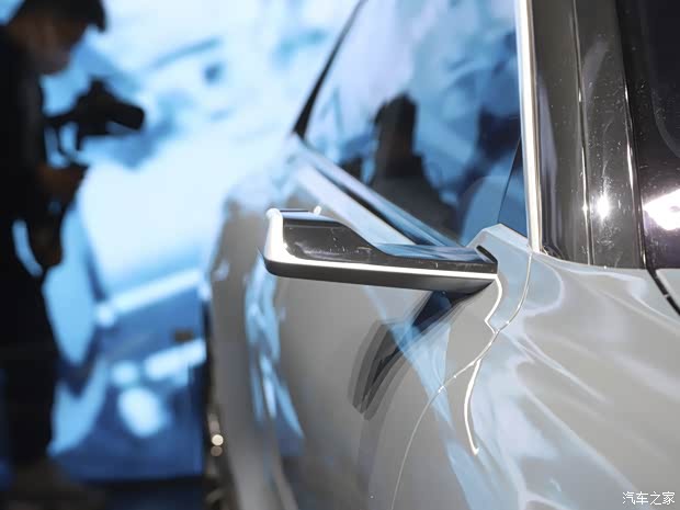 奥迪(进口) 奥迪A6新能源(进口) 2022款 Avant e-tron 概念车