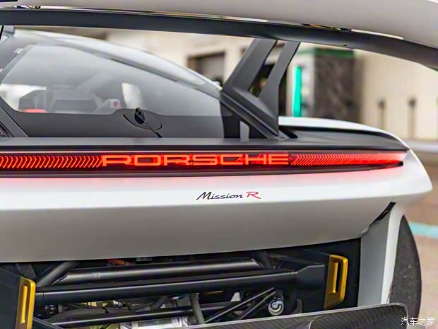 保時(shí)捷 Mission R 2021款 基本型