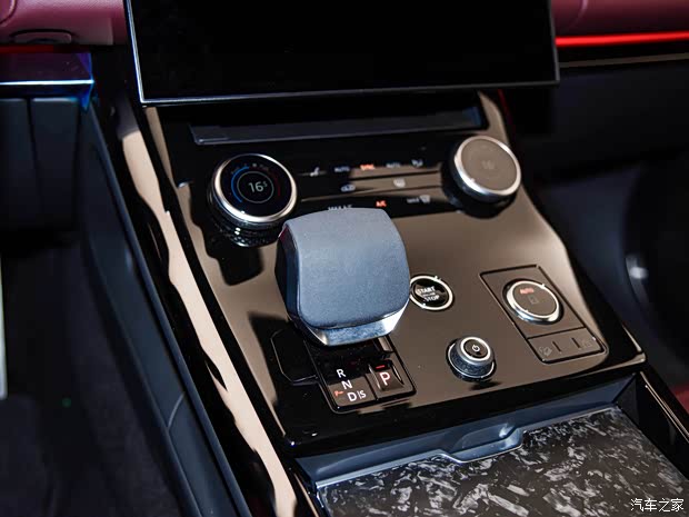 路虎(进口) 揽胜运动版 2023款 Dynamic HSE