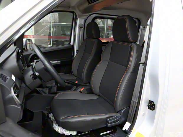 长安凯程 长安睿行M60 2023款 1.5L舒适型6座JL474QAK