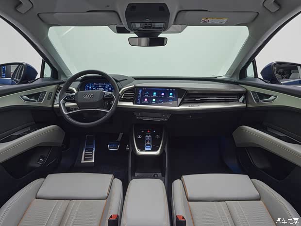 上汽奧迪 奧迪Q5 e-tron 2022款 50 e-tron quattro 榮耀型 錦衣套裝 上汽奧迪 奧迪Q5 e-tron 2022款 50 e-tron quattro 榮耀型 錦衣套裝