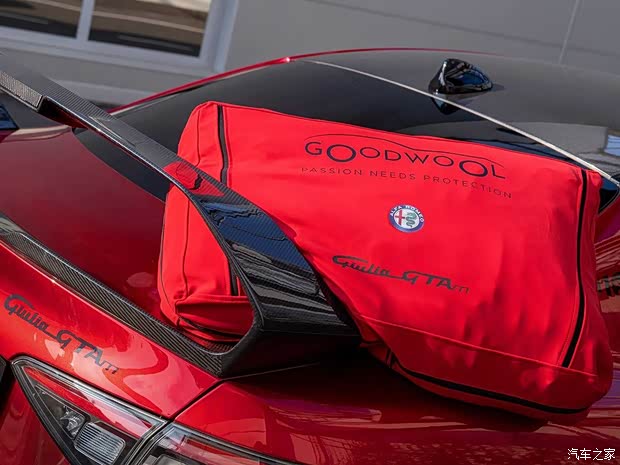 阿爾法·羅密歐 Giulia 2020款 GTAm