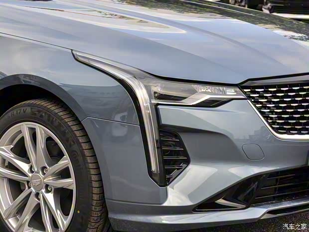 上汽通用凱迪拉克 凱迪拉克CT4 2023款 25T 風(fēng)尚型