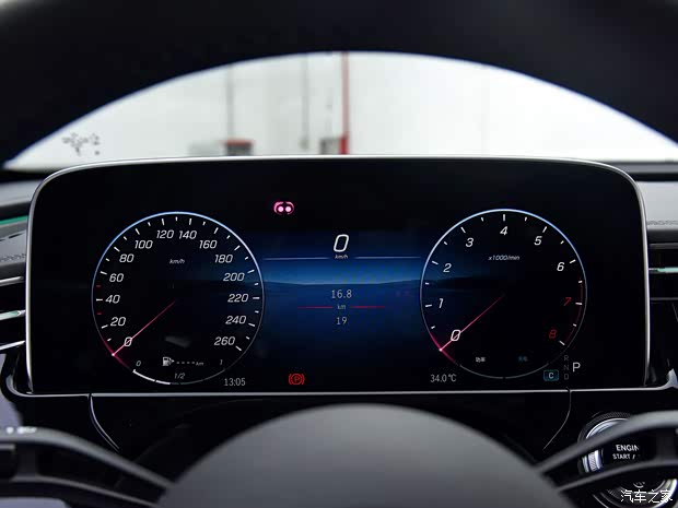 北京奔驰 奔驰E级 2024款 E 300 L 尊贵运动型 北京奔驰 奔驰E级 2024款 E 300 L 尊贵运动型