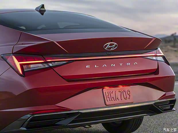 現(xiàn)代(進(jìn)口) 伊蘭特(海外) 2021款 基本型