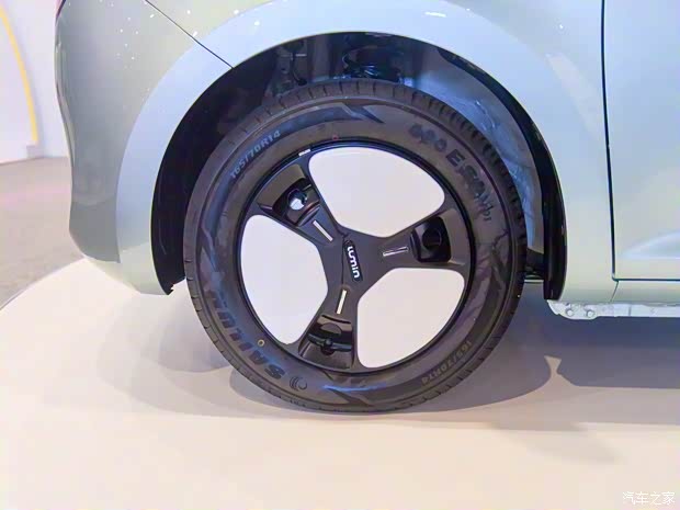 長(zhǎng)安汽車 長(zhǎng)安LUMIN 2022款 210km 基本型