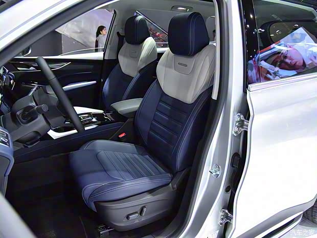 上汽大通 上汽MAXUS EUNIQ 6 2019款 試裝車