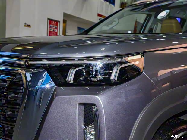 长安汽车 长安览拓者 2023款 2.0T自动两驱汽油领航型标箱