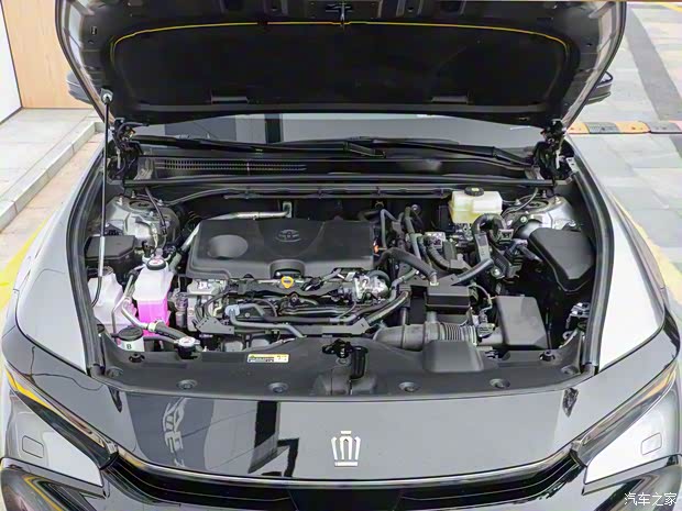 豐田(進口) 皇冠(進口) 2023款 雙擎 2.5L SportCross