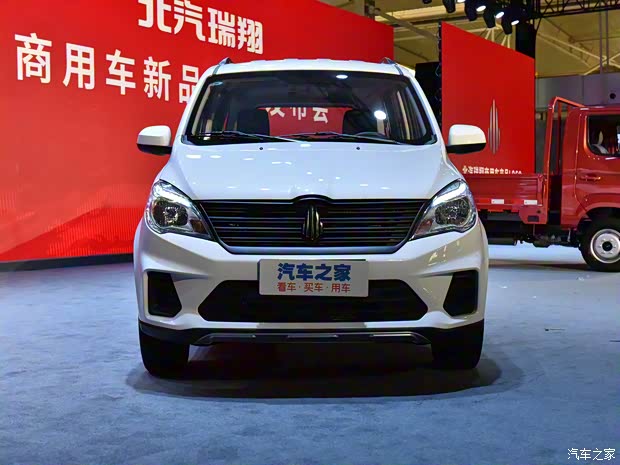 北汽瑞翔 博腾V1 2022款 1.5L乘用车舒适型R15C1