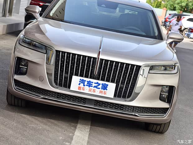 一汽红旗 红旗H9 2020款 2.0T 智联旗畅版 一汽红旗 红旗H9 2020款 2.0T 智联旗畅版