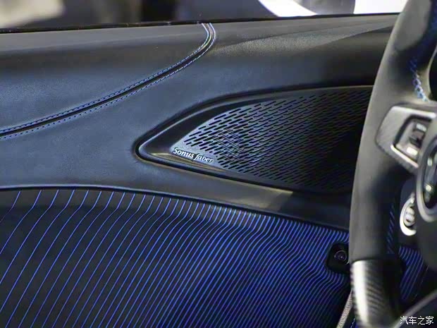 瑪莎拉蒂 瑪莎拉蒂M(fèi)C20 2020款 3.0T 標(biāo)準(zhǔn)版