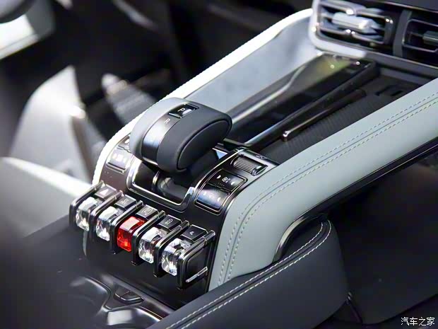 方程豹 豹5 2023款 领航版 方程豹 豹5 2023款 领航版