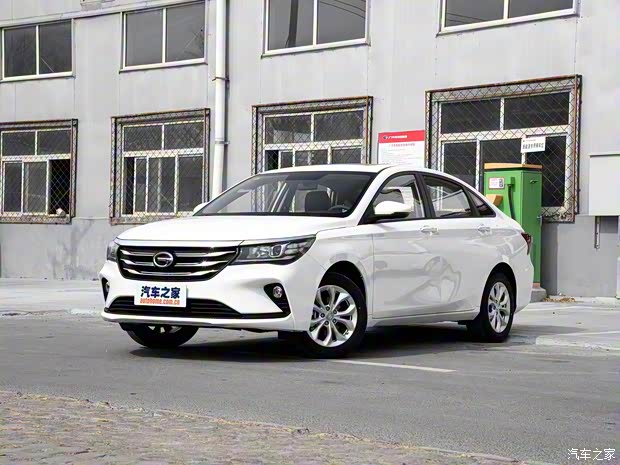 广汽乘用车 传祺GA4 2018款 200T 手动豪华版 广汽乘用车 传祺GA4 2018款 200T 手动豪华版
