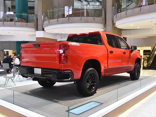 雪佛兰(进口) 索罗德 2018款 LT Trailboss