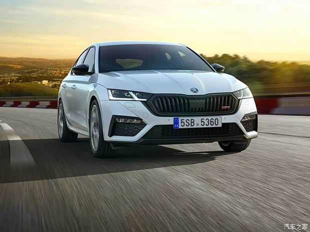 斯柯达(进口) 明锐新能源(进口) 2020款 RS iV 斯柯达(进口) 明锐新能源(进口) 2020款 RS iV