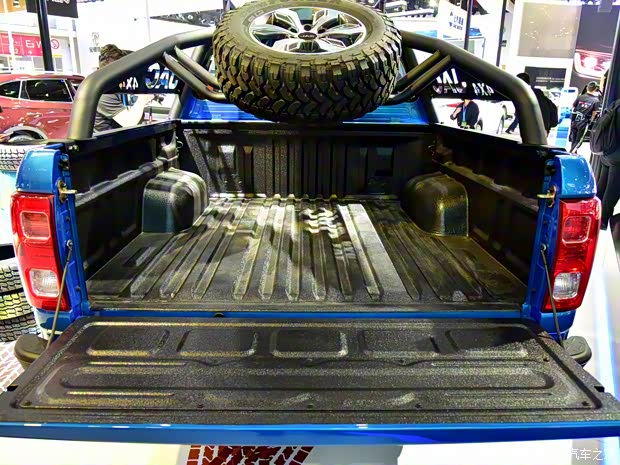 江淮汽车 帅铃T8 2018款 基本型 江淮汽车 帅铃T8 2018款 基本型