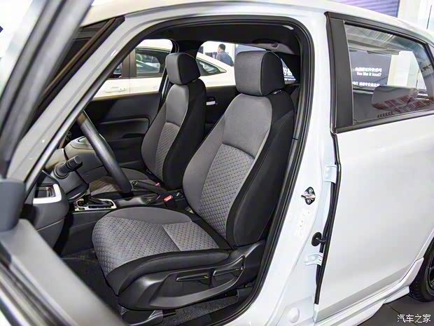 廣汽本田 飛度 2022款 1.5L CVT 無(wú)限MUGEN版