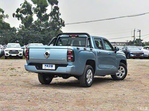 長城汽車 金剛炮 2022款 2.0T手動柴油四驅(qū)精英型標(biāo)箱GW4D20M