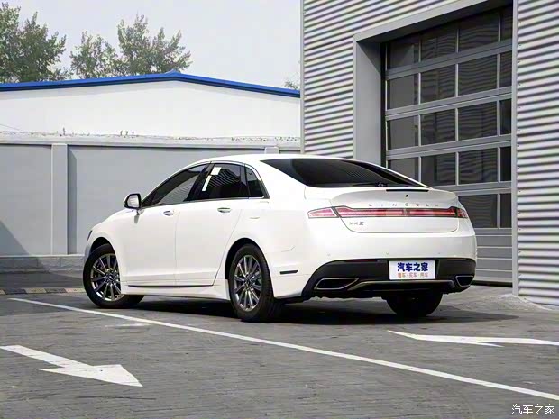 林肯 林肯MKZ 2018款 2.0T 尊享版 林肯 林肯MKZ 2018款 2.0T 尊享版