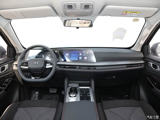 長(zhǎng)安凱程 長(zhǎng)安凱程F70 2023款 藍(lán)鯨版 2.0T汽油自動(dòng)兩驅(qū)創(chuàng)富型長(zhǎng)軸