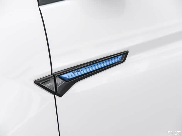 长安汽车 长安CS75 PHEV 2018款 基本型