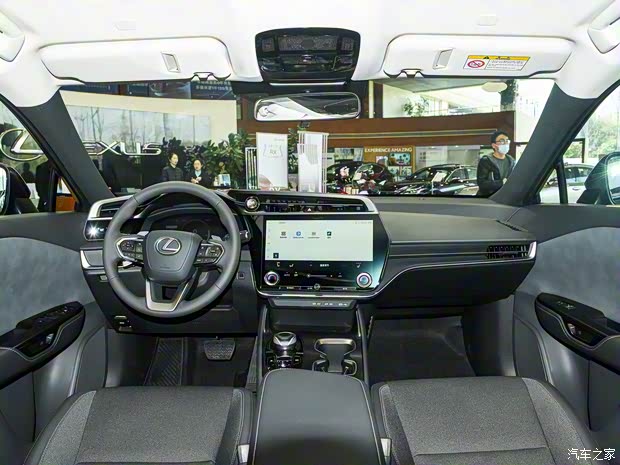 雷克薩斯 雷克薩斯RZ 2023款 450e 四驅(qū)縱行版 雷克薩斯 雷克薩斯RZ 2023款 450e 四驅(qū)縱行版
