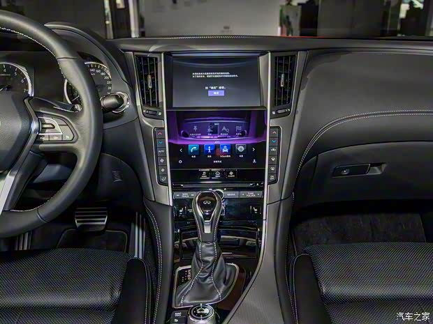 东风英菲尼迪 英菲尼迪Q50L 2018款 2.0T 菁英运动版