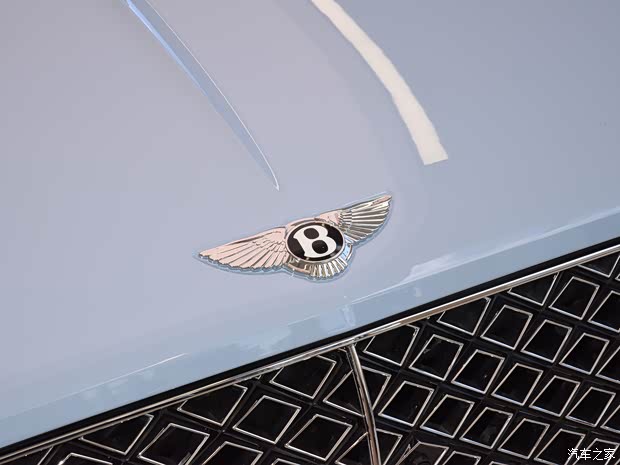 宾利 欧陆 2022款 4.0T GT V8 Mulliner 宾利 欧陆 2022款 4.0T GT V8 Mulliner