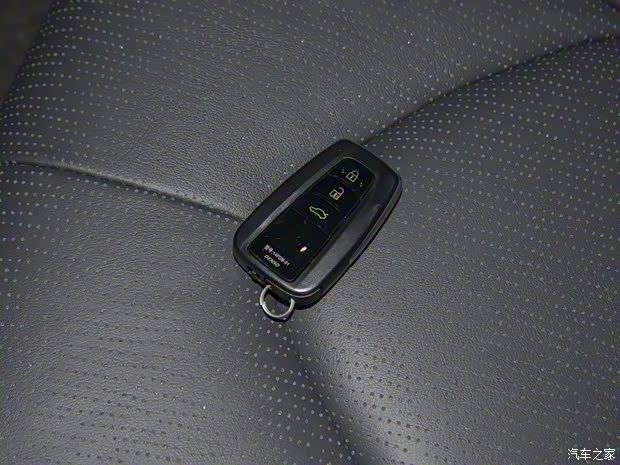 一汽丰田 亚洲龙 2022款 2.0L 豪华版