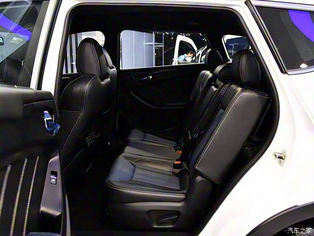 東風(fēng)小康 東風(fēng)風(fēng)光580新能源 2018款 基本型 東風(fēng)小康 東風(fēng)風(fēng)光580新能源 2018款 基本型