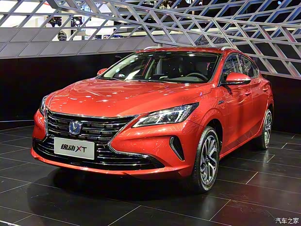 长安汽车 逸动 2018款 XT 1.6L GDI 自动领潮型 长安汽车 逸动 2018款 XT 1.6L GDI 自动领潮型