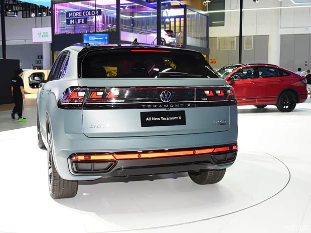 上汽大众 途昂X 2023款 530 V6 四驱基本型 上汽大众 途昂X 2023款 530 V6 四驱基本型