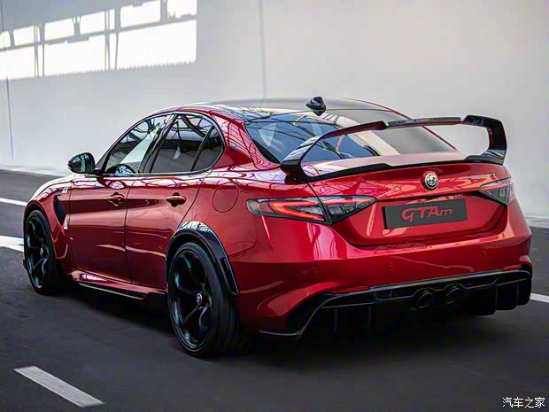 阿爾法·羅密歐 Giulia 2020款 GTAm