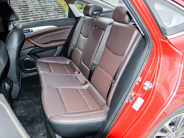 长安汽车 逸动 2018款 基本型 长安汽车 逸动 2018款 基本型