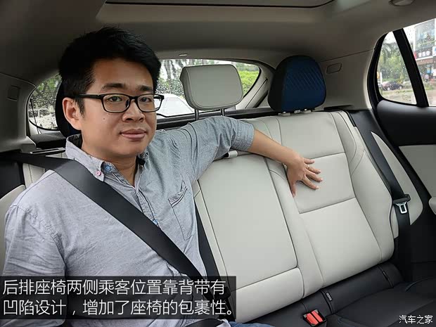 领克 领克01 2017款 2.0T 两驱耀Pro版 领克 领克01 2017款 2.0T 两驱耀Pro版